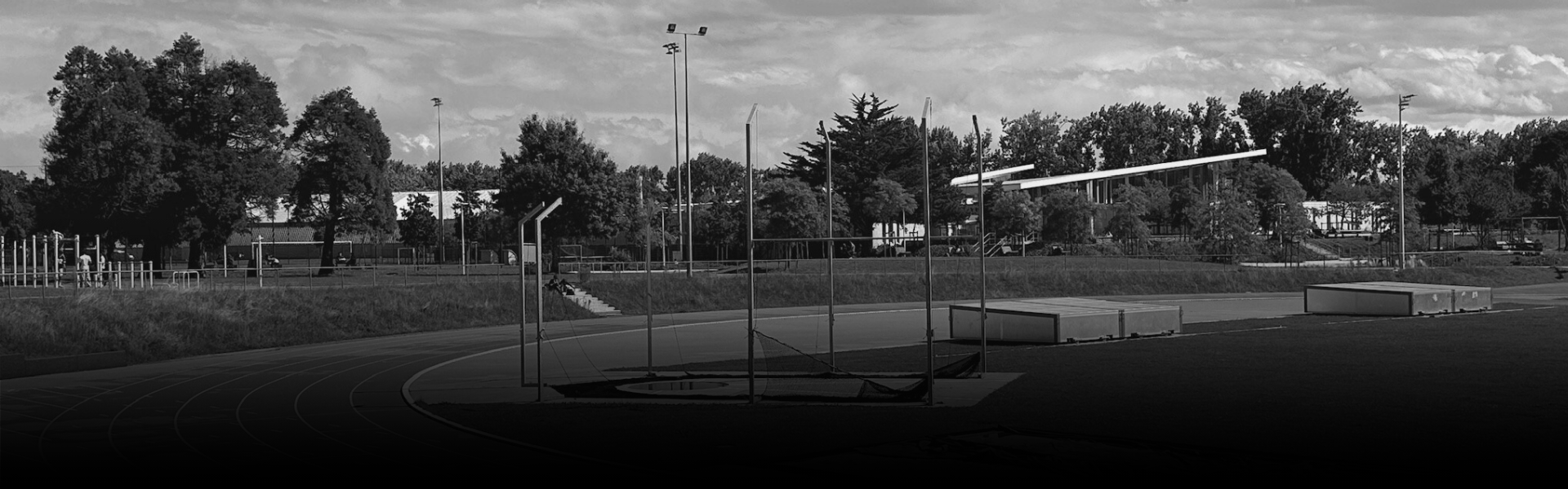 Collection de vêtements de sport modestes de la marque ONUZAN FIT – Alliez style, confort et performance dès le premier pas. Awrah compatible. 
